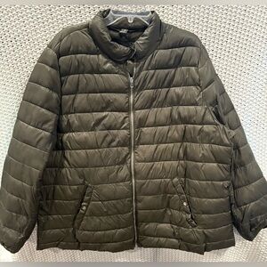 A.N.A. Women’s Packable Lightweight Green Puffer Zip Front Coat; Size 2X